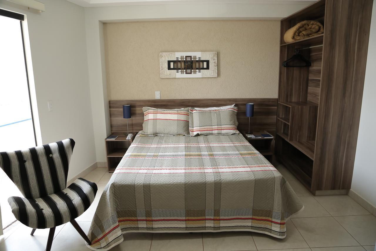 Beira Lago Palace Hotel Morrinhos  Zewnętrze zdjęcie