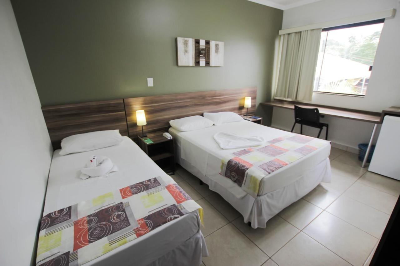Beira Lago Palace Hotel Morrinhos  Zewnętrze zdjęcie